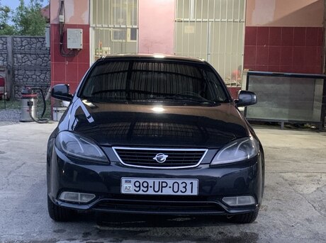 Daewoo Gentra 2014