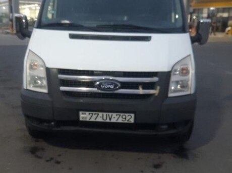 Ford Transit 2010