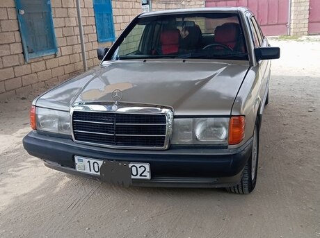 Mercedes 190 1992