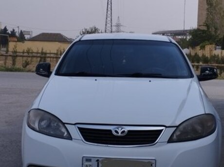 Daewoo Gentra 2014