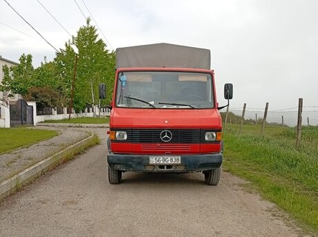 Mercedes 609 D 1991