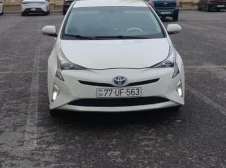 Toyota Prius 2018