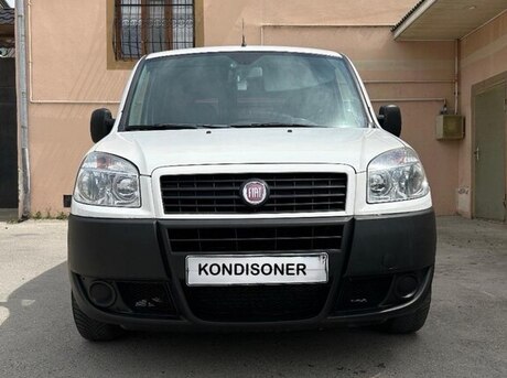 Fiat Doblo 2010