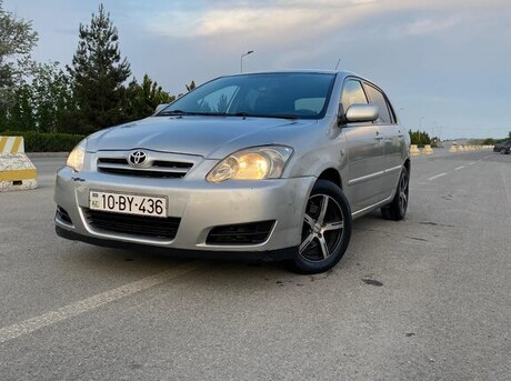 Toyota Corolla 2004