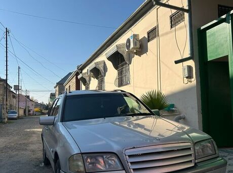 Mercedes C 220 d 2000
