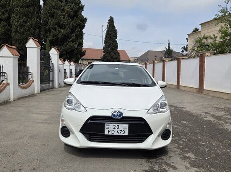 Toyota Aqua 2016