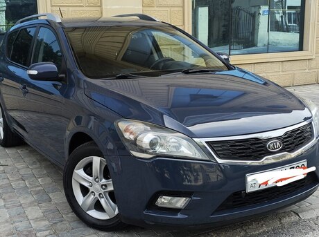 Kia Ceed 2011