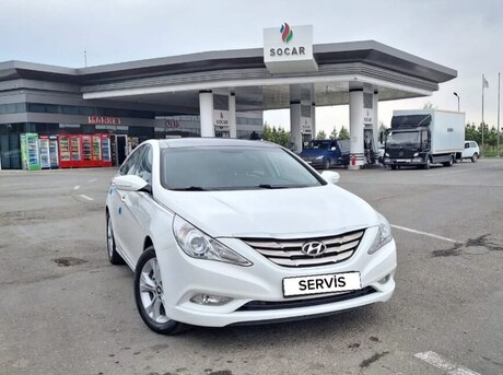Hyundai Sonata 2011
