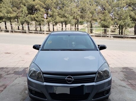 Opel Astra 2005