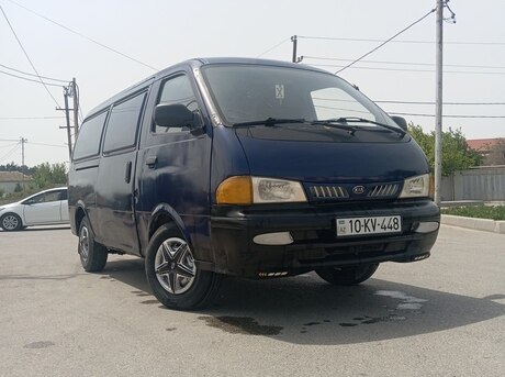 Kia Pregio 2002