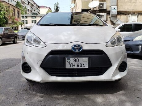 Toyota Aqua 2016