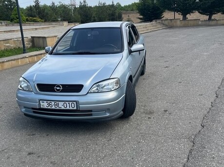 Opel Astra 2001
