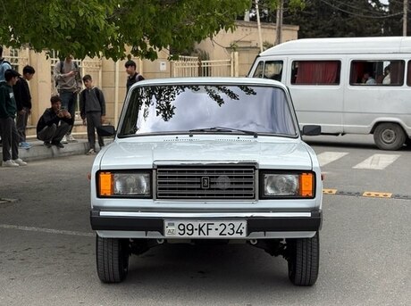 LADA (VAZ) 2107 2011