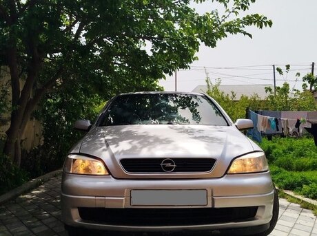 Opel Astra 1998