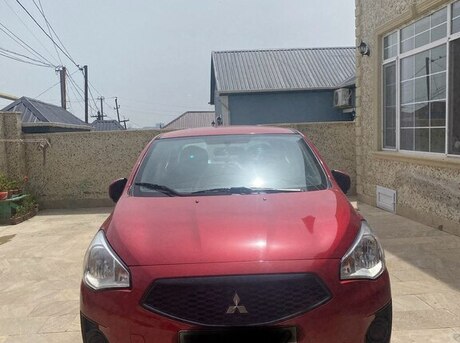 Mitsubishi Mirage 2020