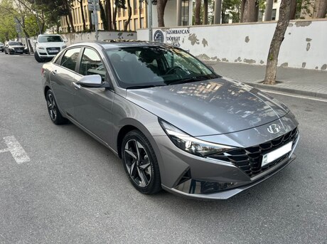 Hyundai Elantra 2021