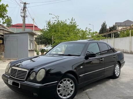 Mercedes E 240 1998