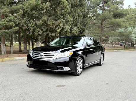 Toyota Avalon 2012
