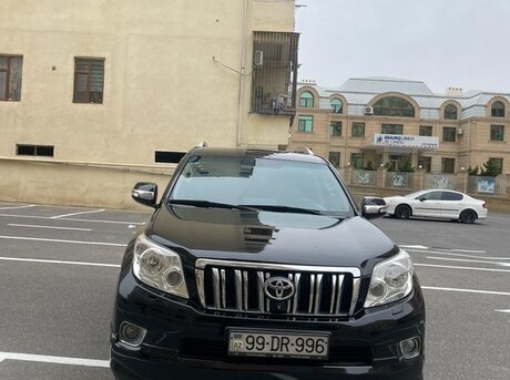 Toyota Land Cruiser Prado 2012