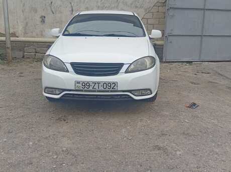Daewoo Gentra 2014