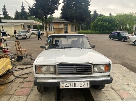 LADA (VAZ) 2107 2003