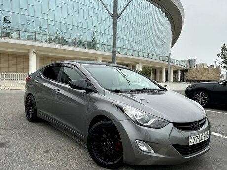 Hyundai Elantra 2013