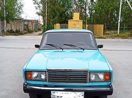 LADA (VAZ) 2107 2000