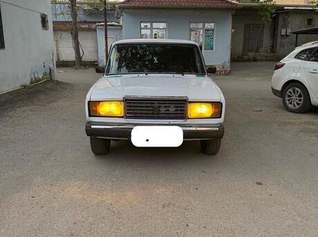 LADA (VAZ) 2107 2011