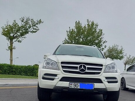 Mercedes GL 550 2011