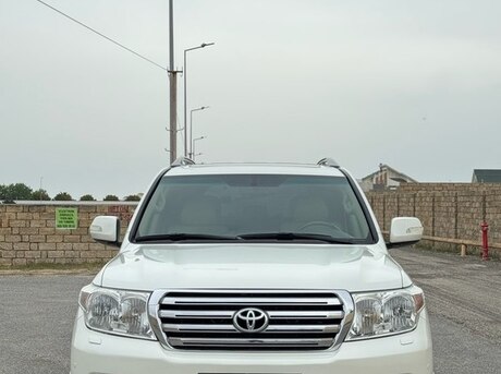 Toyota Land Cruiser 2010