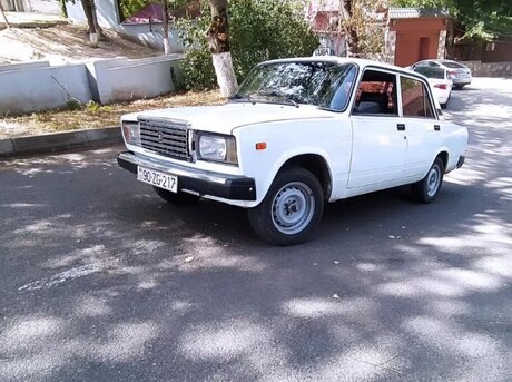 LADA (VAZ) 2107 2001