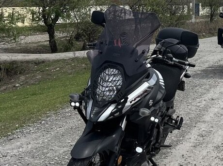 Suzuki V-Strom 650