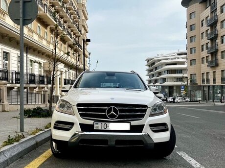 Mercedes ML 350 4MATIC 2012