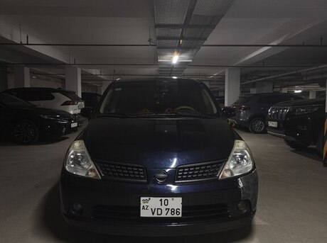 Nissan Tiida 2007