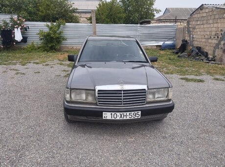 Mercedes 190 1992