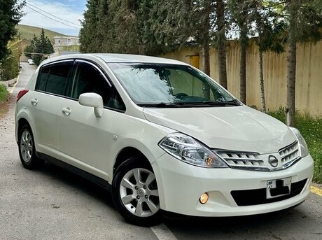 Nissan Tiida 2008