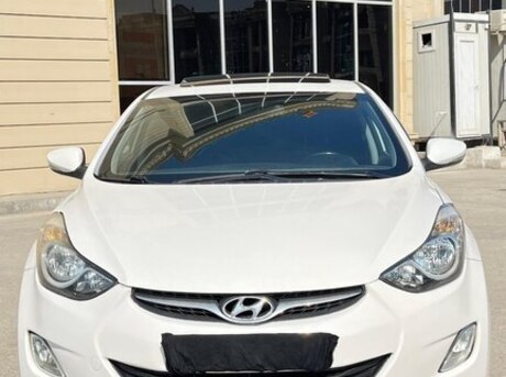 Hyundai Elantra 2011