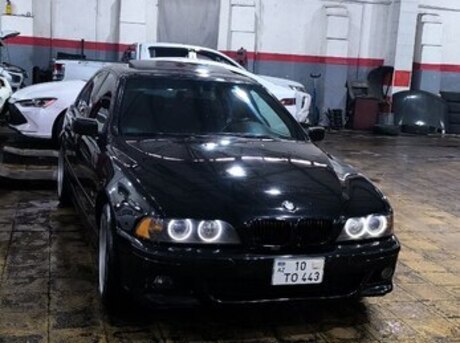 BMW 528