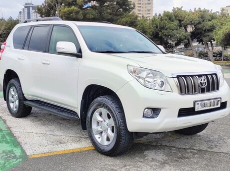 Toyota Land Cruiser Prado 2012