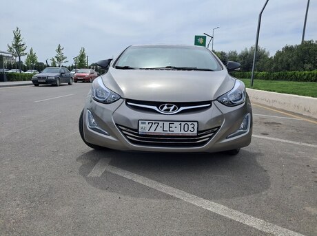 Hyundai Elantra 2011