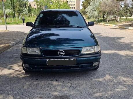 Opel Astra 1997