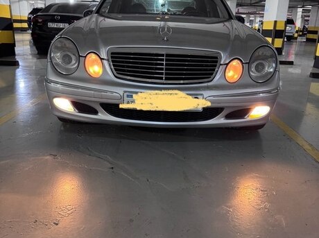 Mercedes E 270 2002