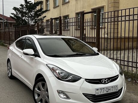 Hyundai Elantra 2013