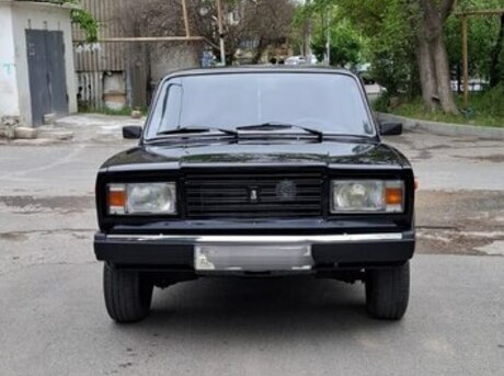LADA (VAZ) 2107 2010