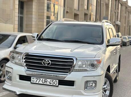 Toyota Land Cruiser 2013