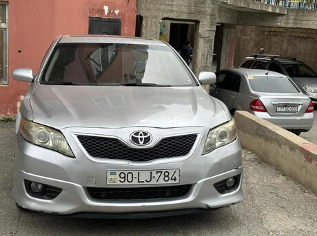 Toyota Camry 2010