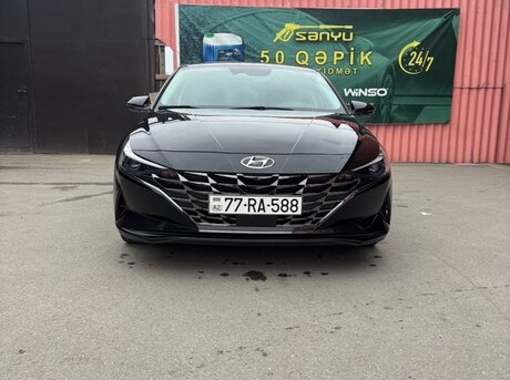 Hyundai Elantra 2021