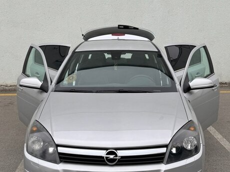 Opel Astra 2005