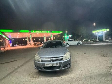 Opel Astra 2006