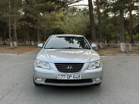 Hyundai Sonata 2011